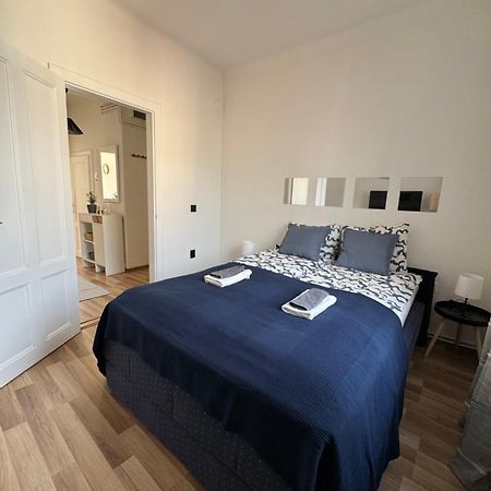 Apartment By Theatre Szarajevó Kültér fotó