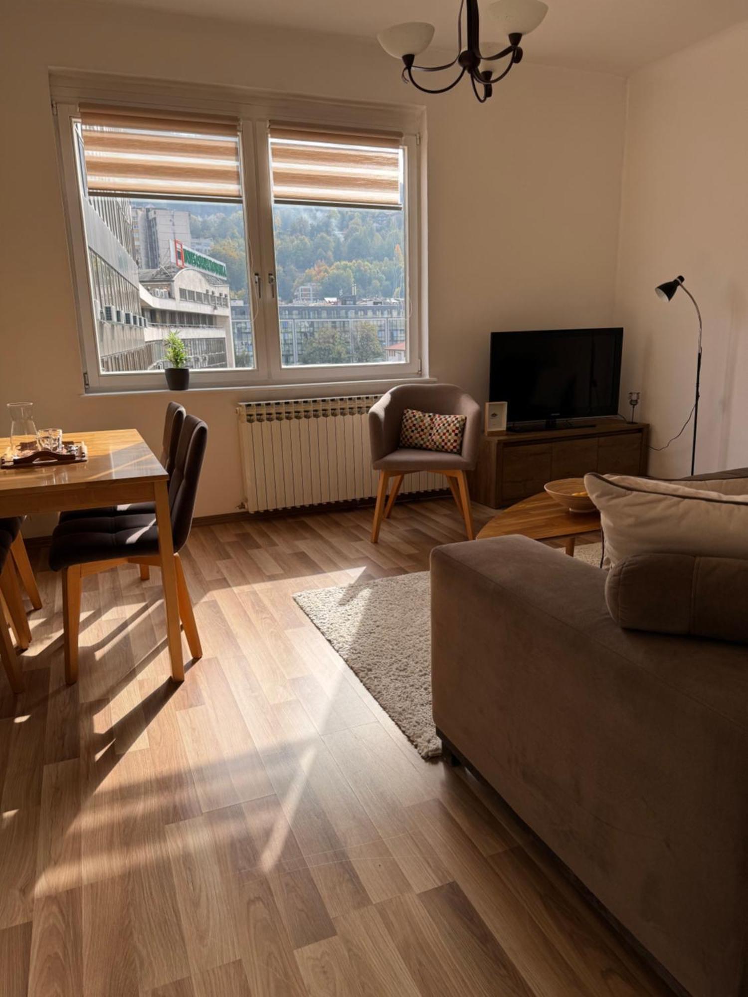 Apartment By Theatre Szarajevó Kültér fotó